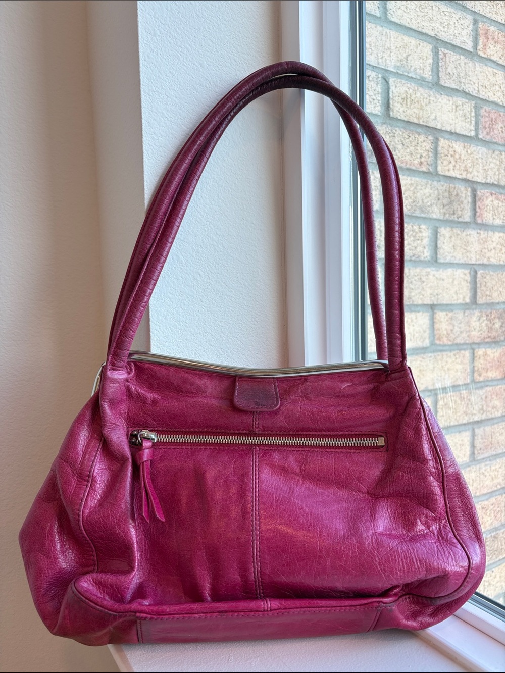 Hobo International Vintage Berry Pink Leather Kisslock Frame Shoulder Bag - Picture 2 of 7